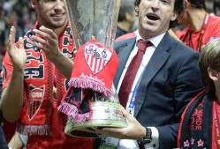 国际比赛日欧联传出新动向；辽宁本钢止住颓势；管理层表态：态度坚定；细节决定成败的简单介绍-3377体育官网