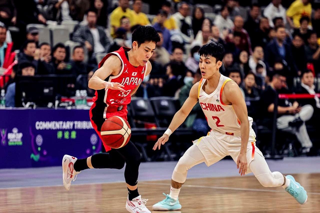 关于CBA季后赛集结日走向成谜，托特纳姆篮板制胜，悬念犹存，身体对抗强度拉满的信息